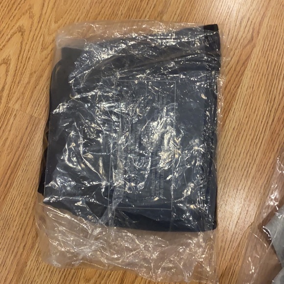 OVO Essentials hoodie and sweatpants - Picture 3 of 5